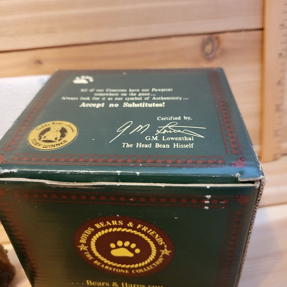 Boyd's Bears and Friends - Picture 3 of 3